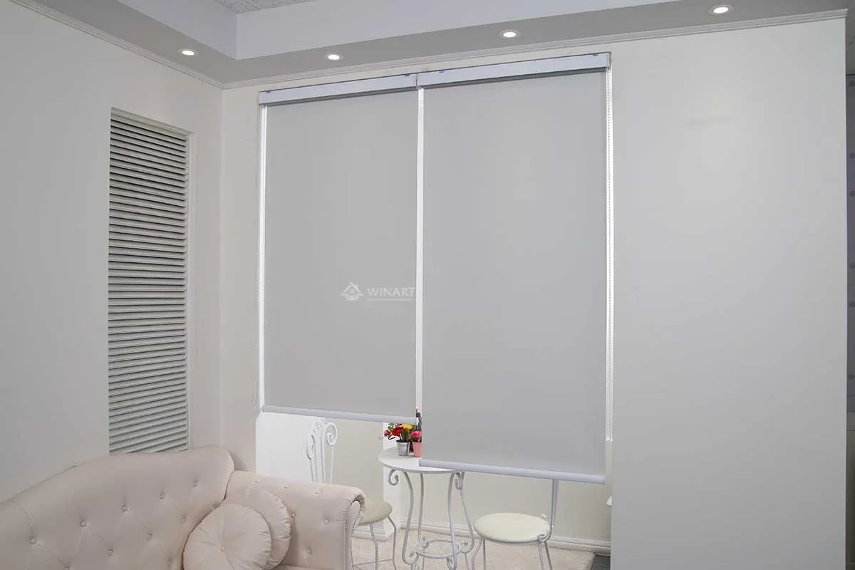 Màn cuốn polar ivory 781