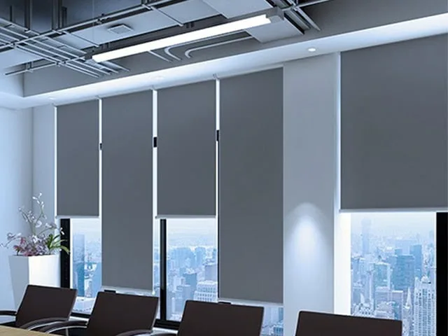 Giá rèm cuốn trơn