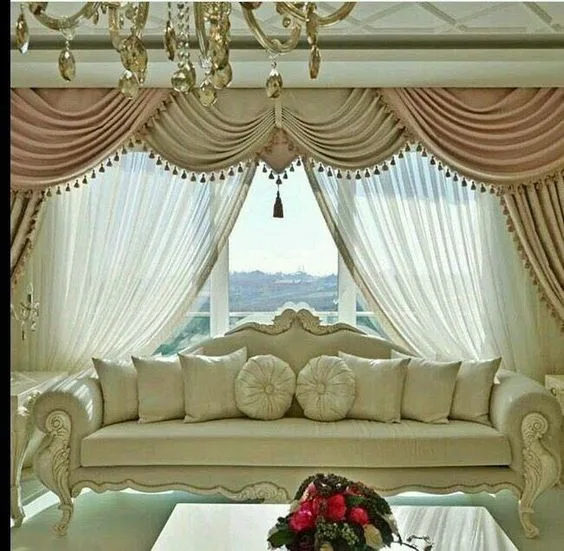 Mẫu rèm phong cách tân cổ điển