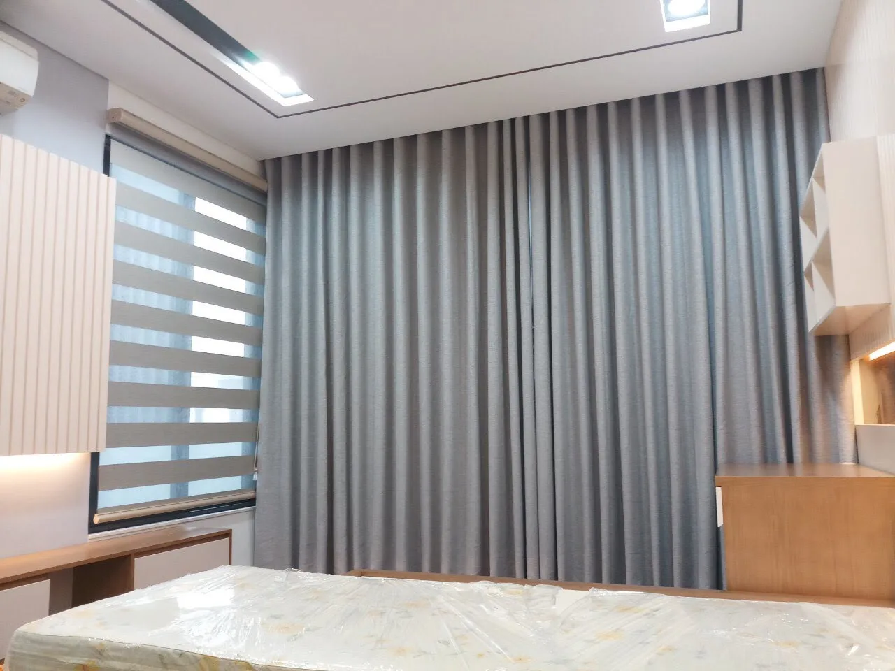 Giá rèm vải một lớp