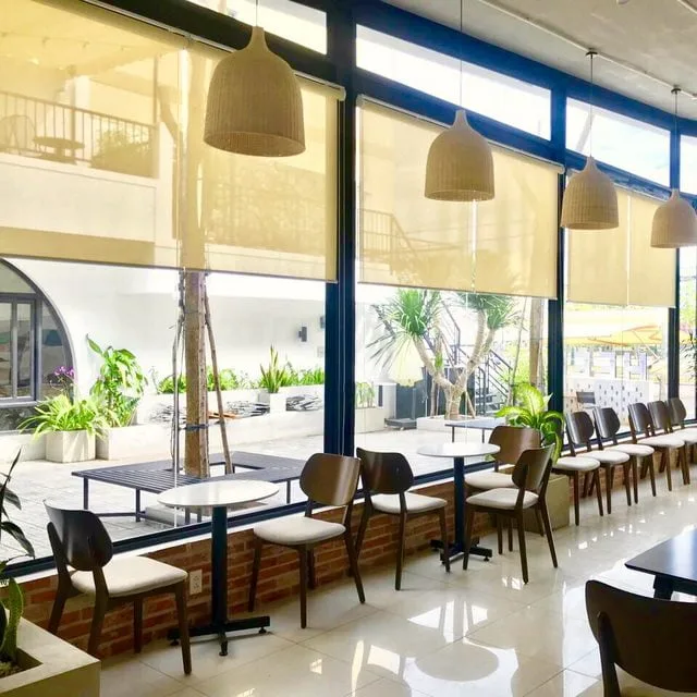 Rèm trang trí quán cafe
