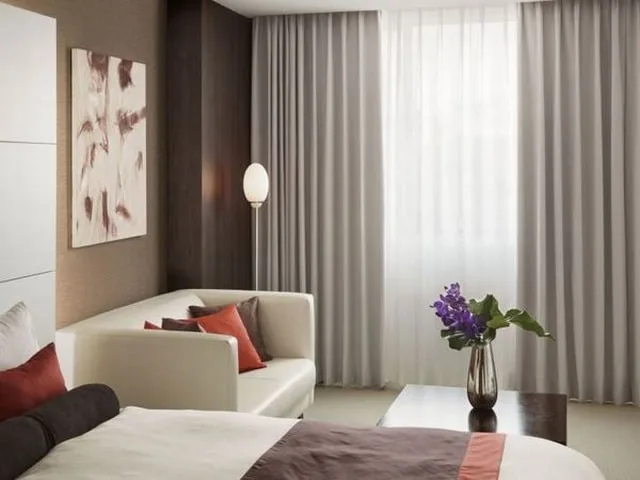 Rèm cửa âm trần