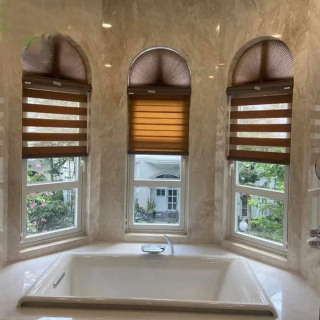 Rèm cửa sổ vòm