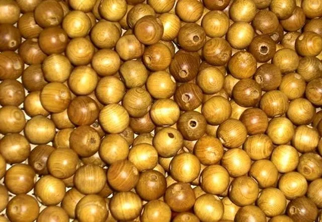 Rèm gỗ pơ mu
