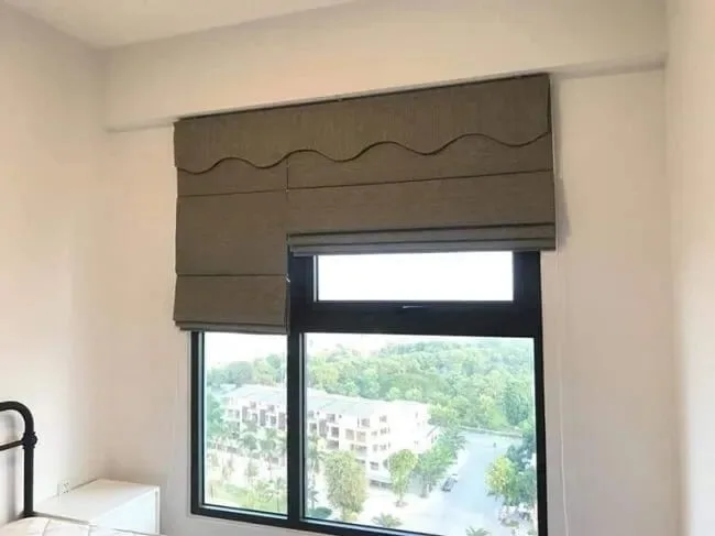 Rèm roman tự động