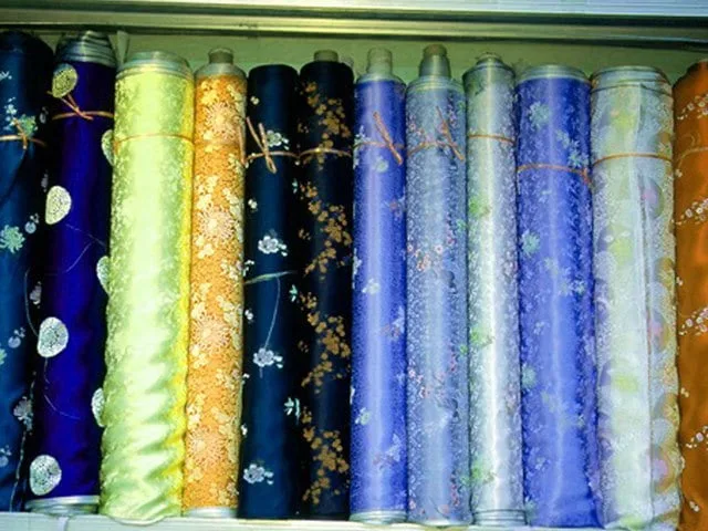 Vải gấm là gì