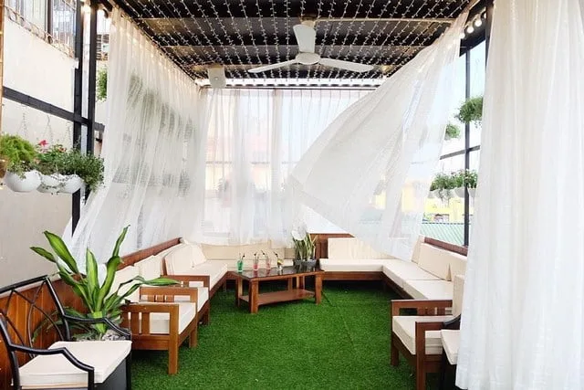 Rèm trang trí quán cafe