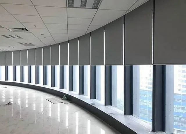 Rèm chống nắng cửa kính